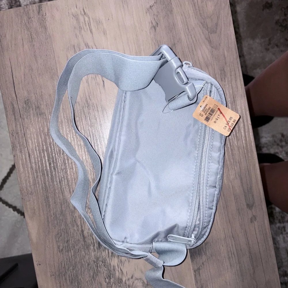 Victoria's Secret Silver Belt Bag - Picture 2 of 2